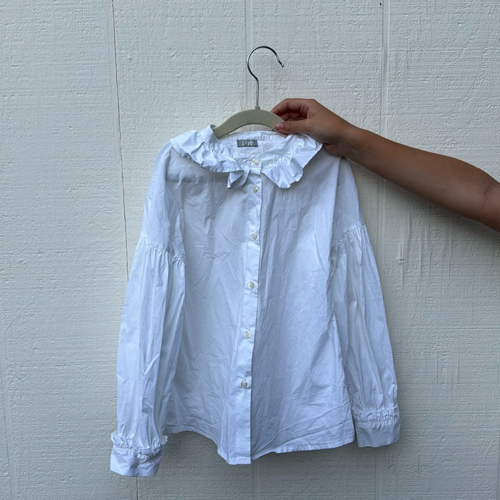 Il gufo perfect condition white ruffle collar blouse